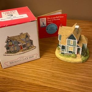 Liberty Falls “The Americana Collection” of hand painted village replica